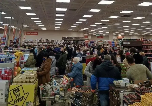 战争超市：超市老板的胜利之路