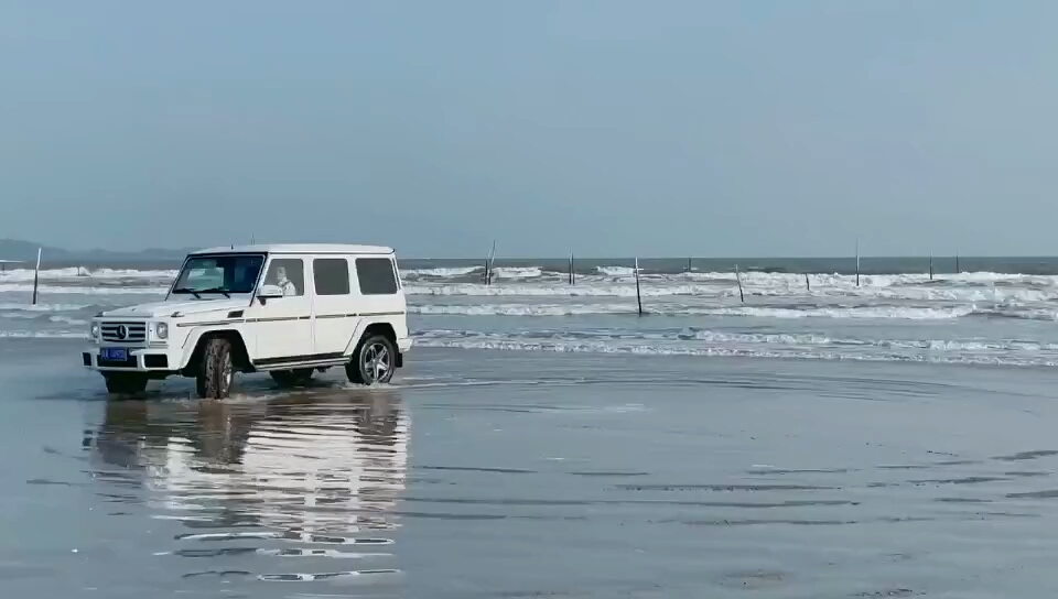 电影滩海战役上下集_血战上海滩_血战上海滩滩