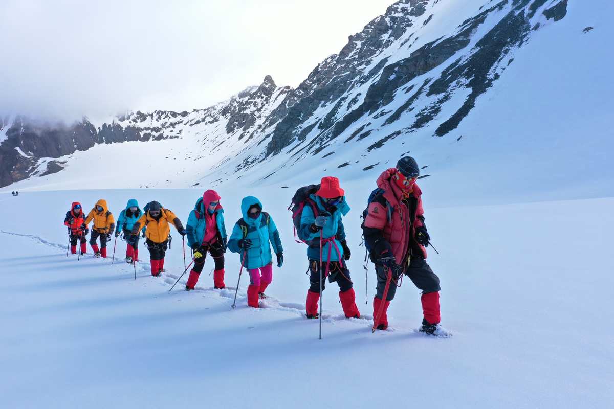 原神雪山极寒之巅，冲击高峰谱写传奇