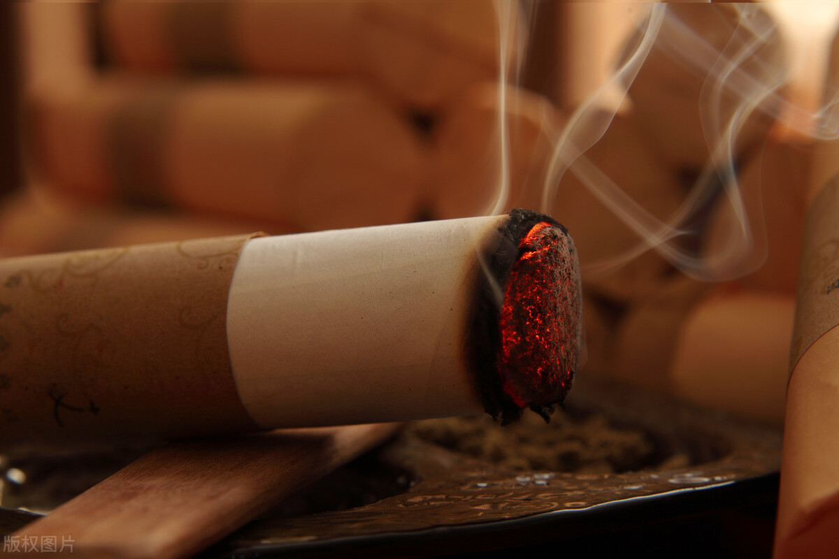 玩手机游戏对手机有影响吗_手机怎么查玩不玩游戏时长_长时间看手机游戏