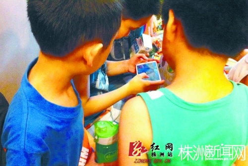 手机游戏会不会影响眼睛_玩游戏会让眼睛变小吗_玩游戏会不会影响眼睛